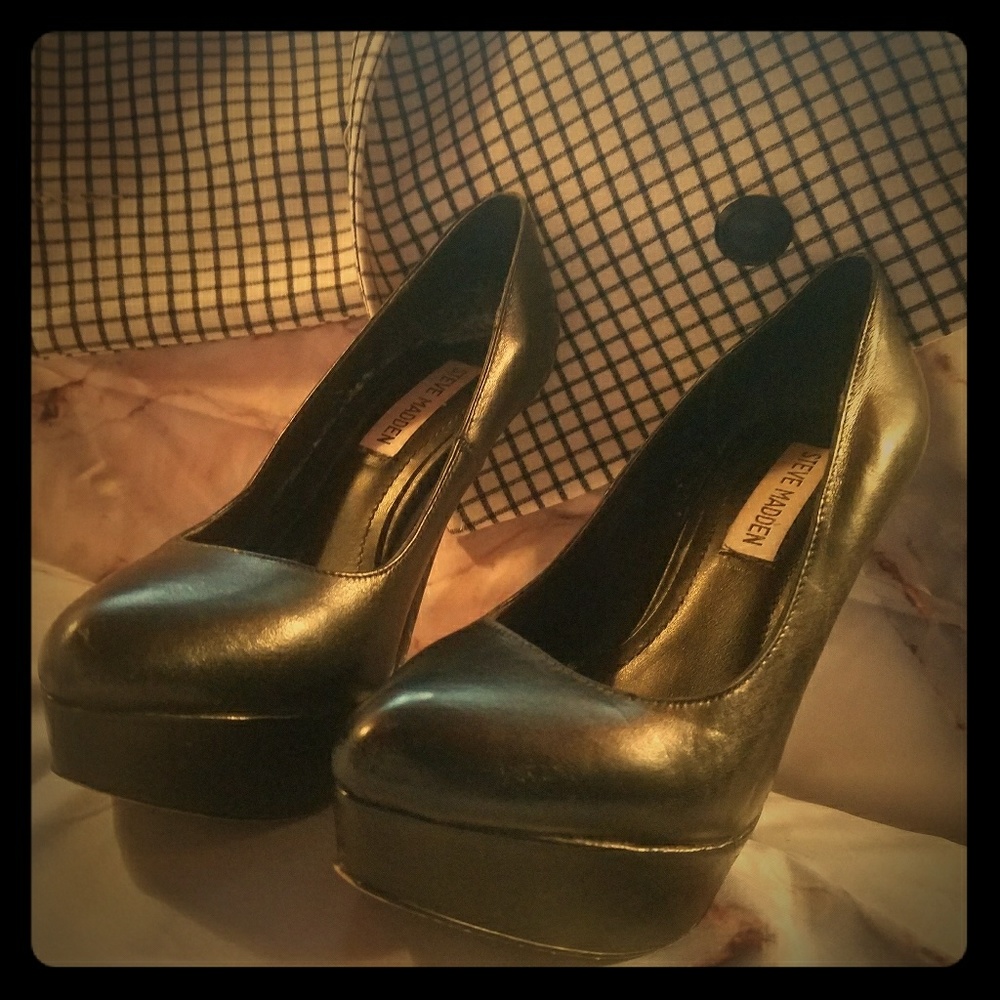 Black Steve Madden Heels